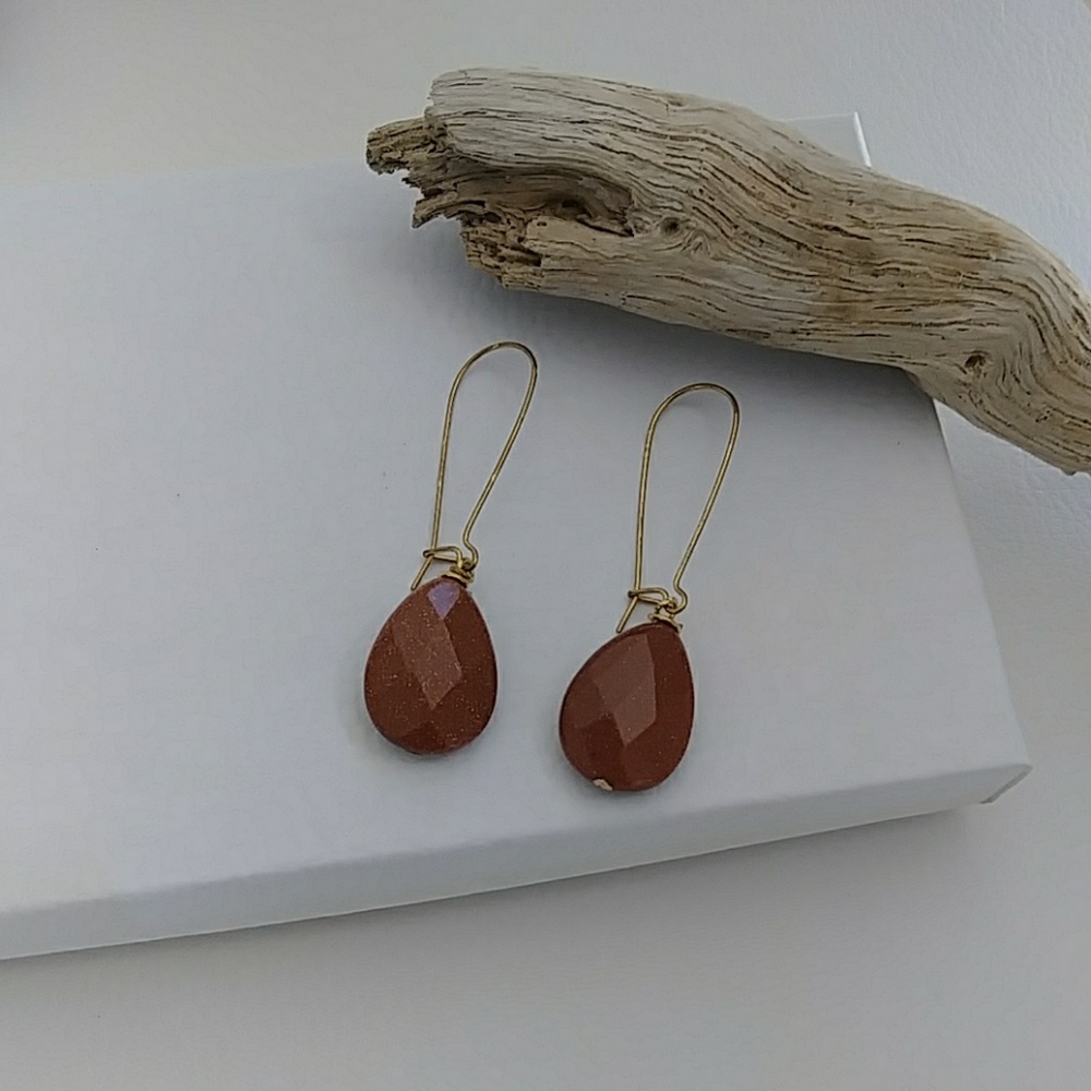 Faceted Goldstone Teardrop Earring